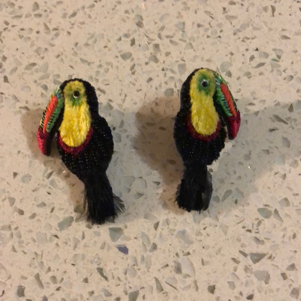 Mignonne Gavigan brand new toucan earrings